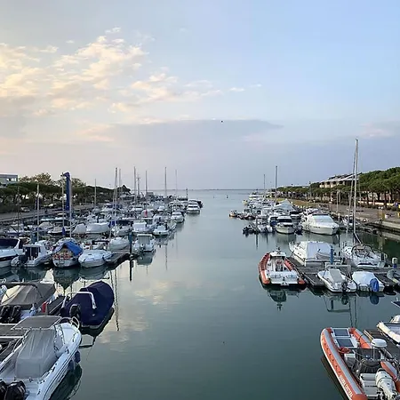 Διαμέρισμα Close To Sea And Centre